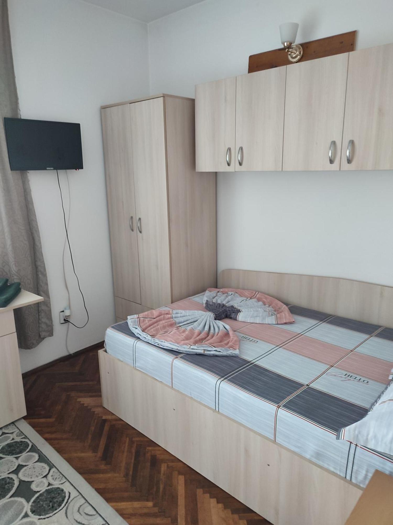 Casa Rebeca Ξενοδοχείο Orşova Εξωτερικό φωτογραφία